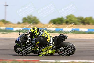 media/Apr-30-2023-CRA (Sun) [[020fcf5d43]]/Race 11-600 Expert Superbike/